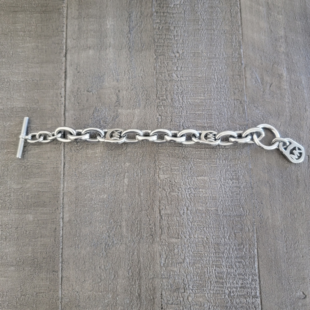 Michael Kors chain link toggle bracelet